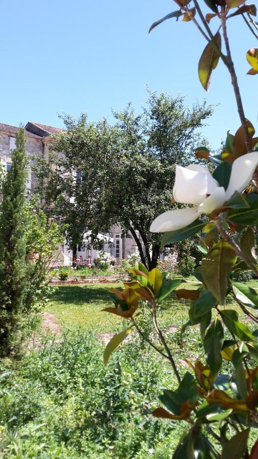 L'Ecrin Bed & Breakfast Villeneuve-sur-Lot Luaran gambar